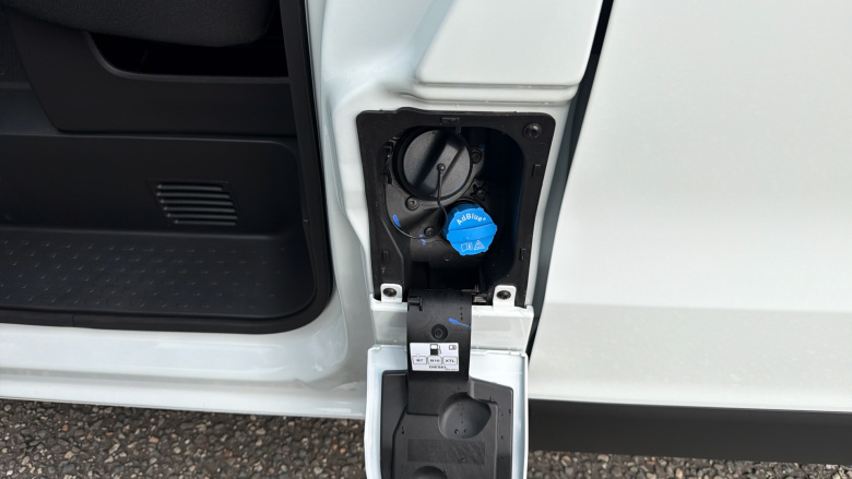 Renault Trafic Swb Diesel SL30 Blue dCi 150 Advance [Safety] Van EAG9